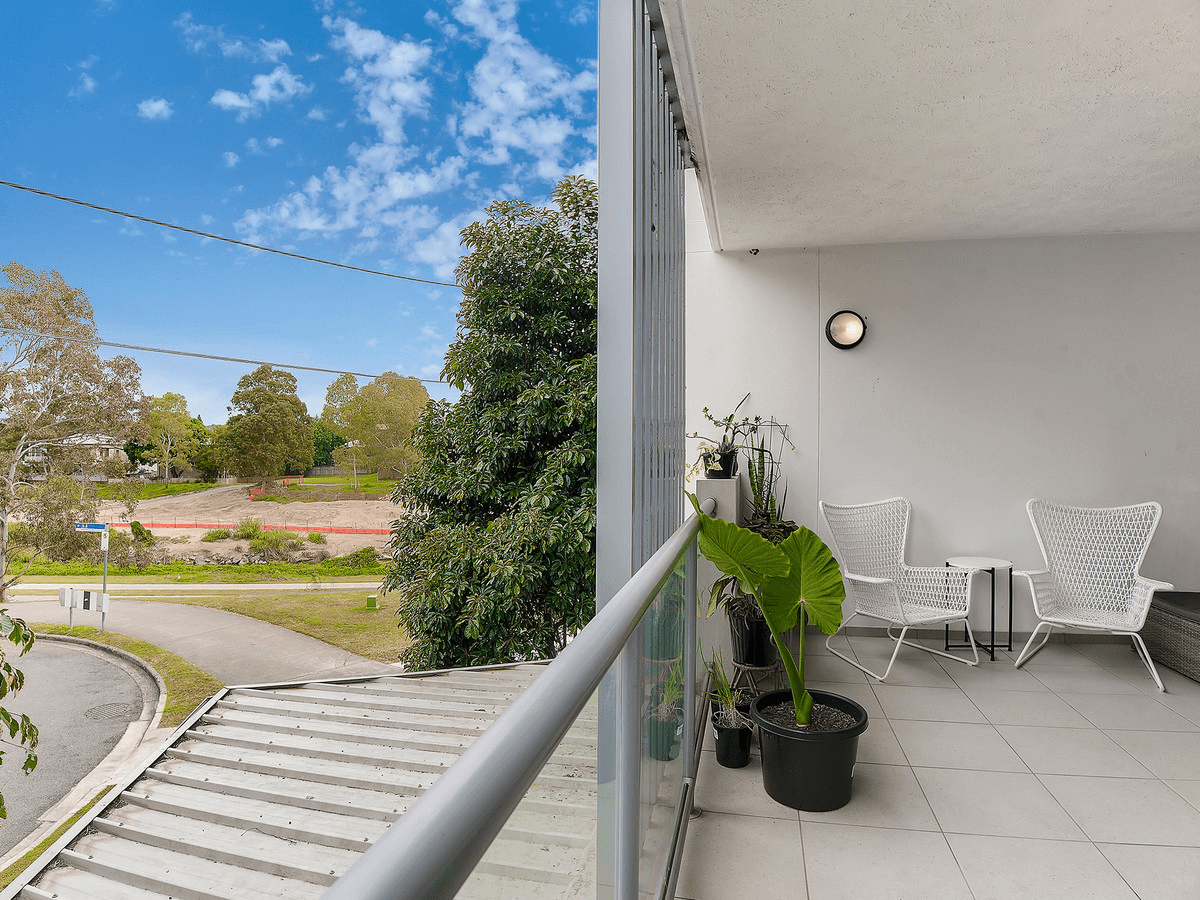 2/71 Thistle Street, LUTWYCHE, QLD 4030