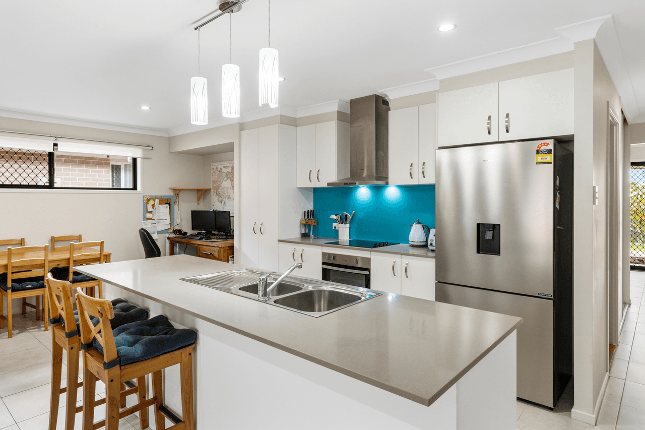 19 St Helen Crescent, WARNER, QLD 4500