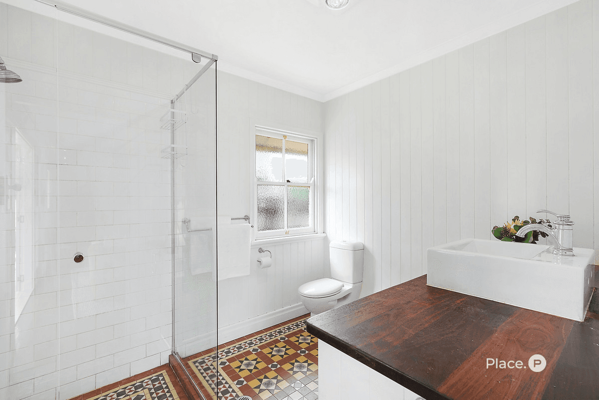 16 Laurier Street, Annerley, QLD 4103