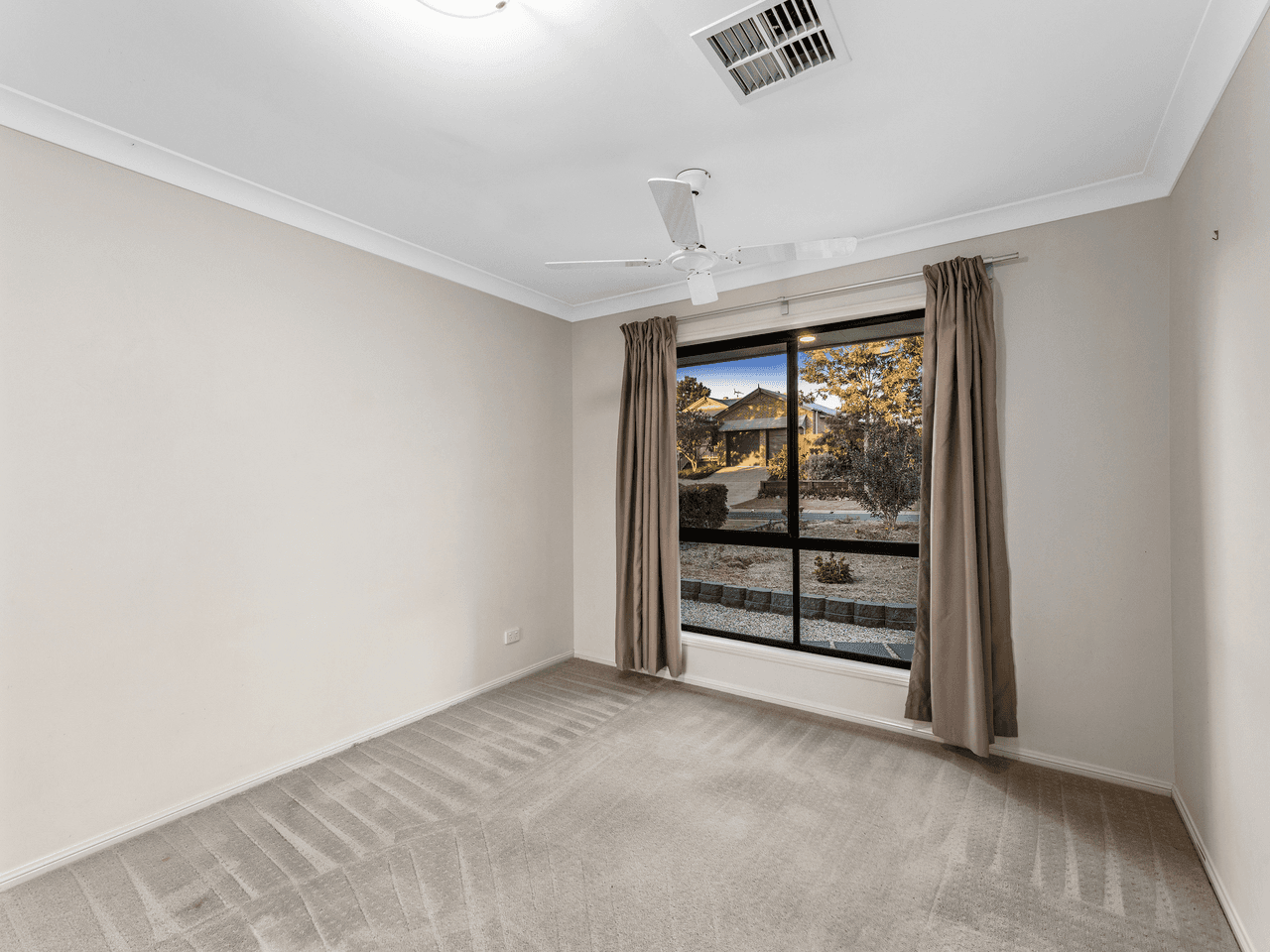 13 Claydon Place, ROSEWOOD, QLD 4340