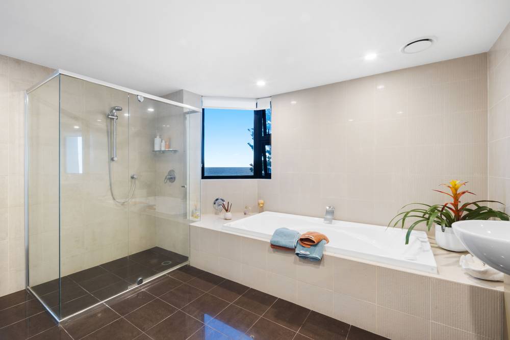 6/1285 Gold Coast Highway, PALM BEACH, QLD 4221