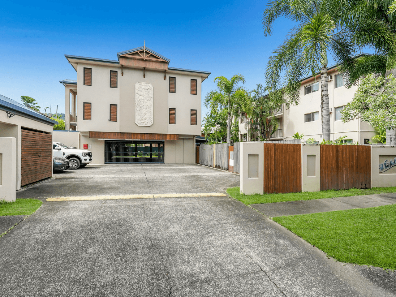 305/4 Grantala Street, MANOORA, QLD 4870