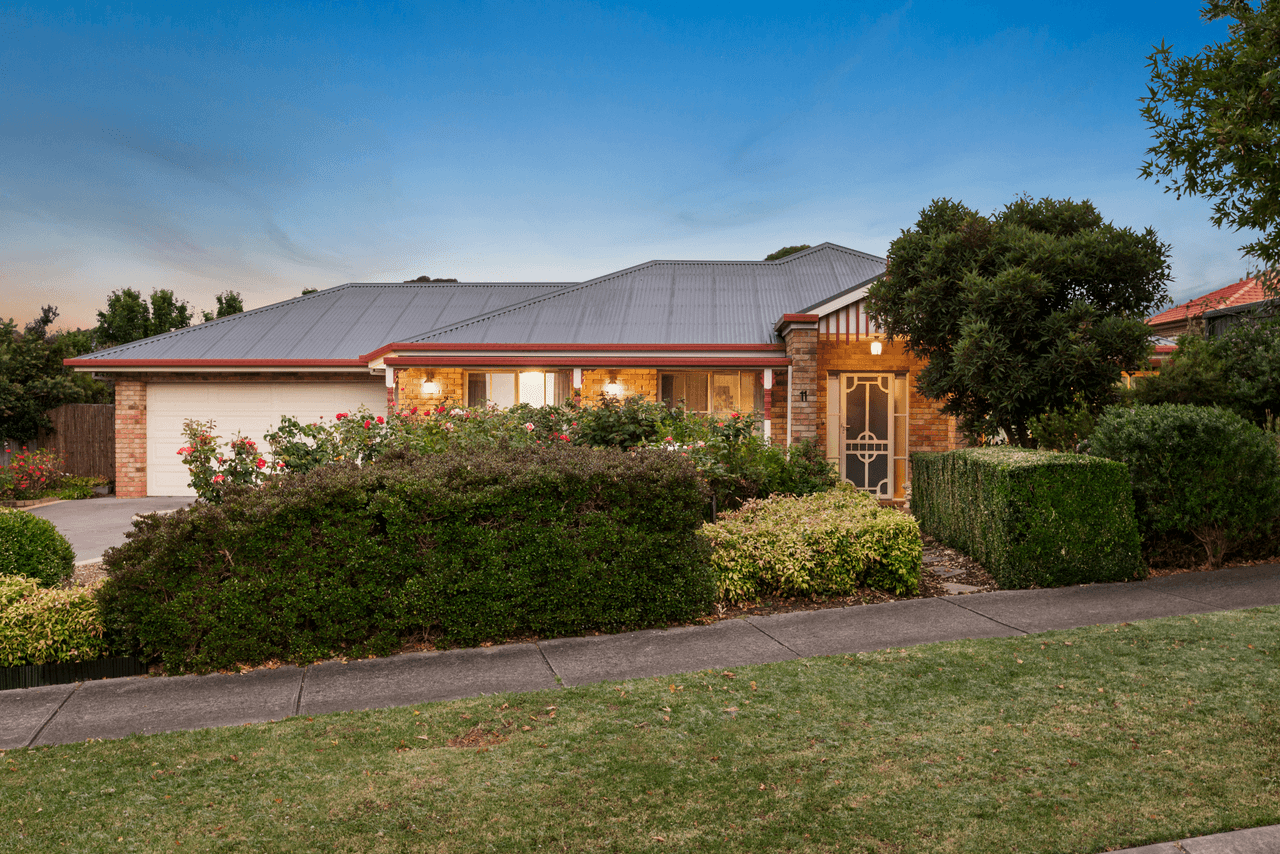 11 Thoroughbred Boulevard, DOREEN, VIC 3754