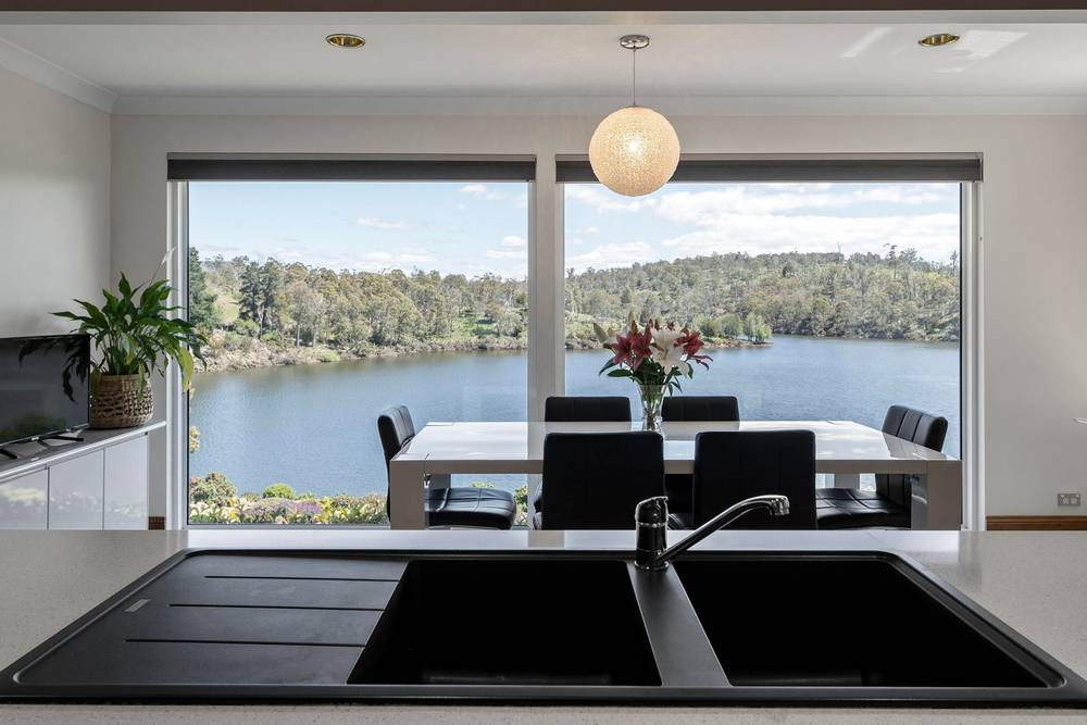27 Bayview Drive, Blackstone Heights, TAS 7250