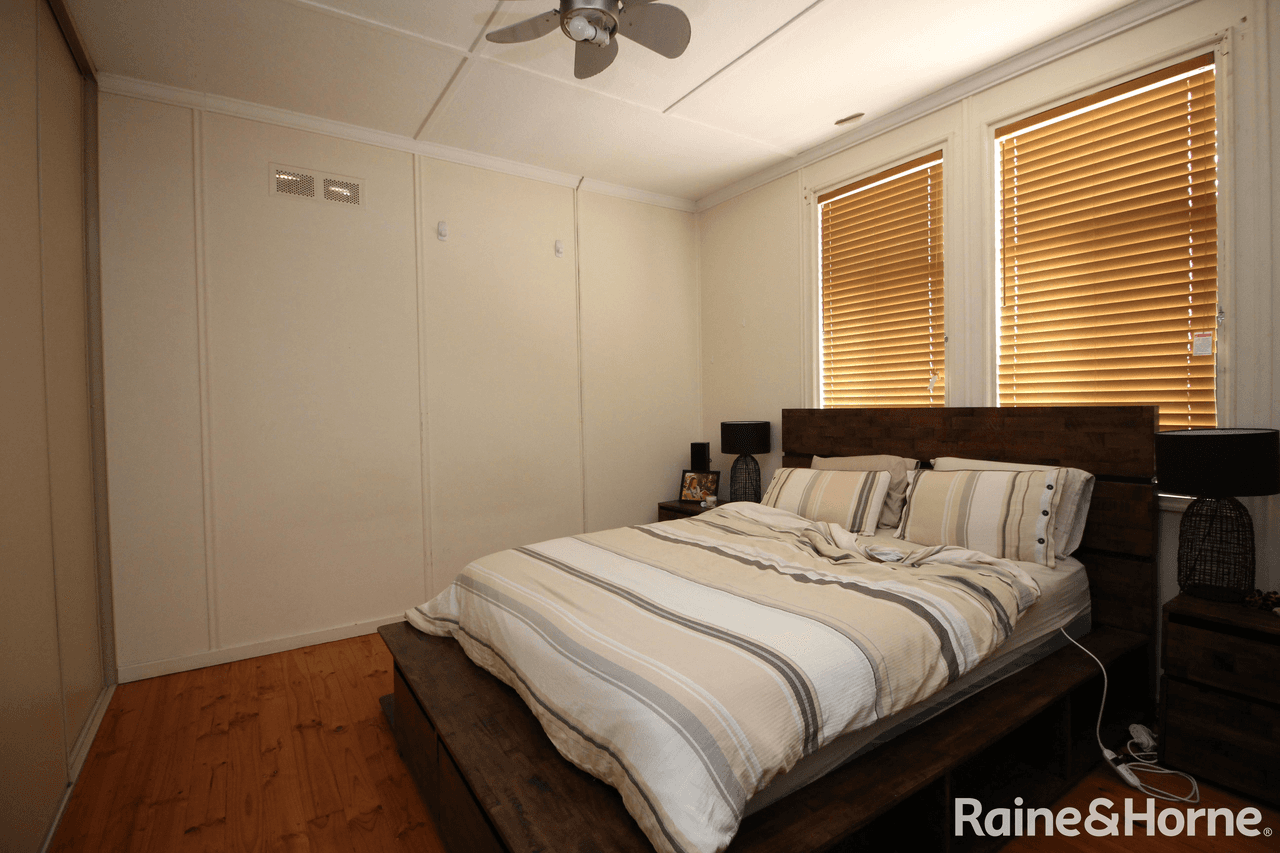 12 Elizabeth Street, PORT LINCOLN, SA 5606