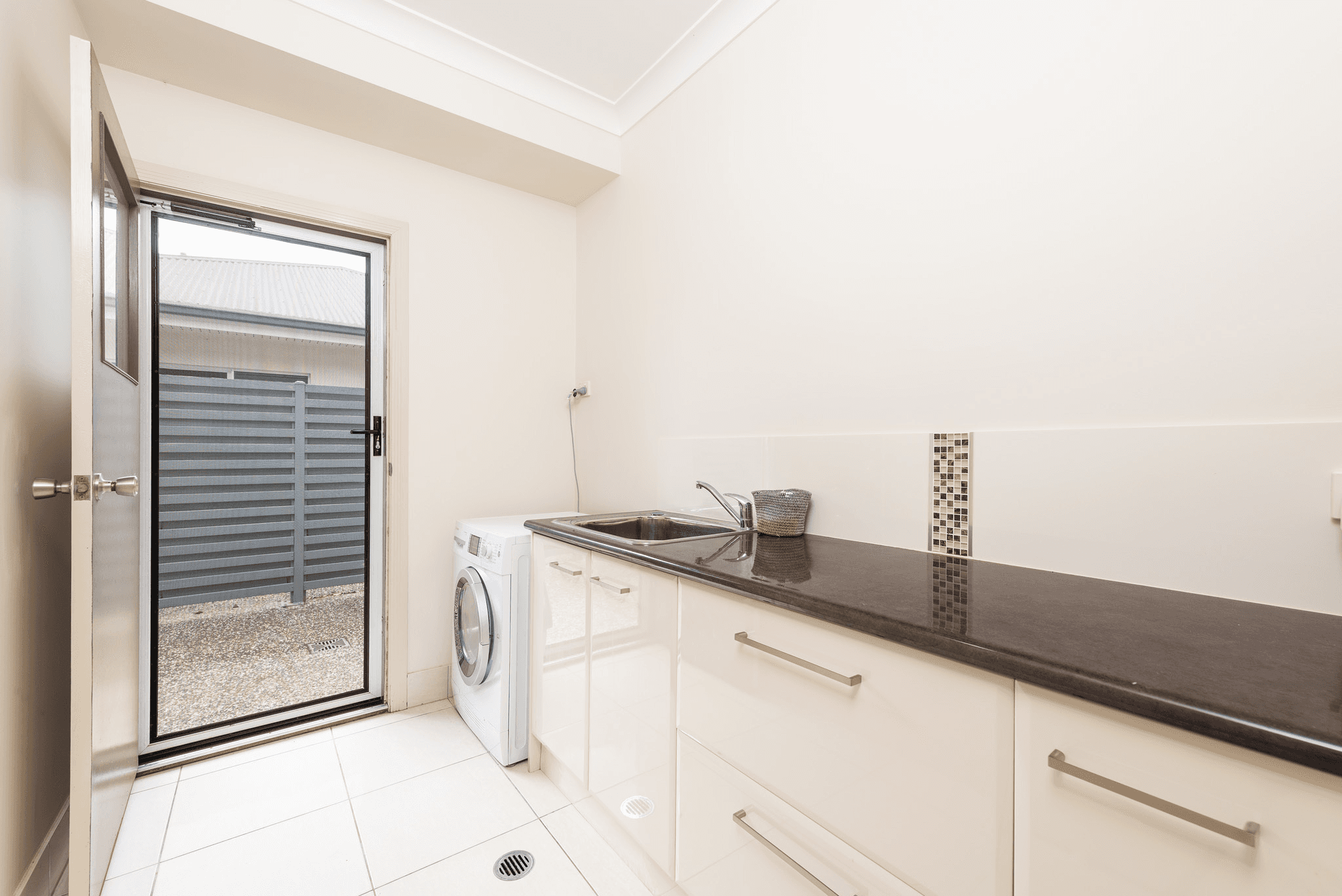 Unit 2/1-3 Murlali Crt, East Toowoomba, QLD 4350