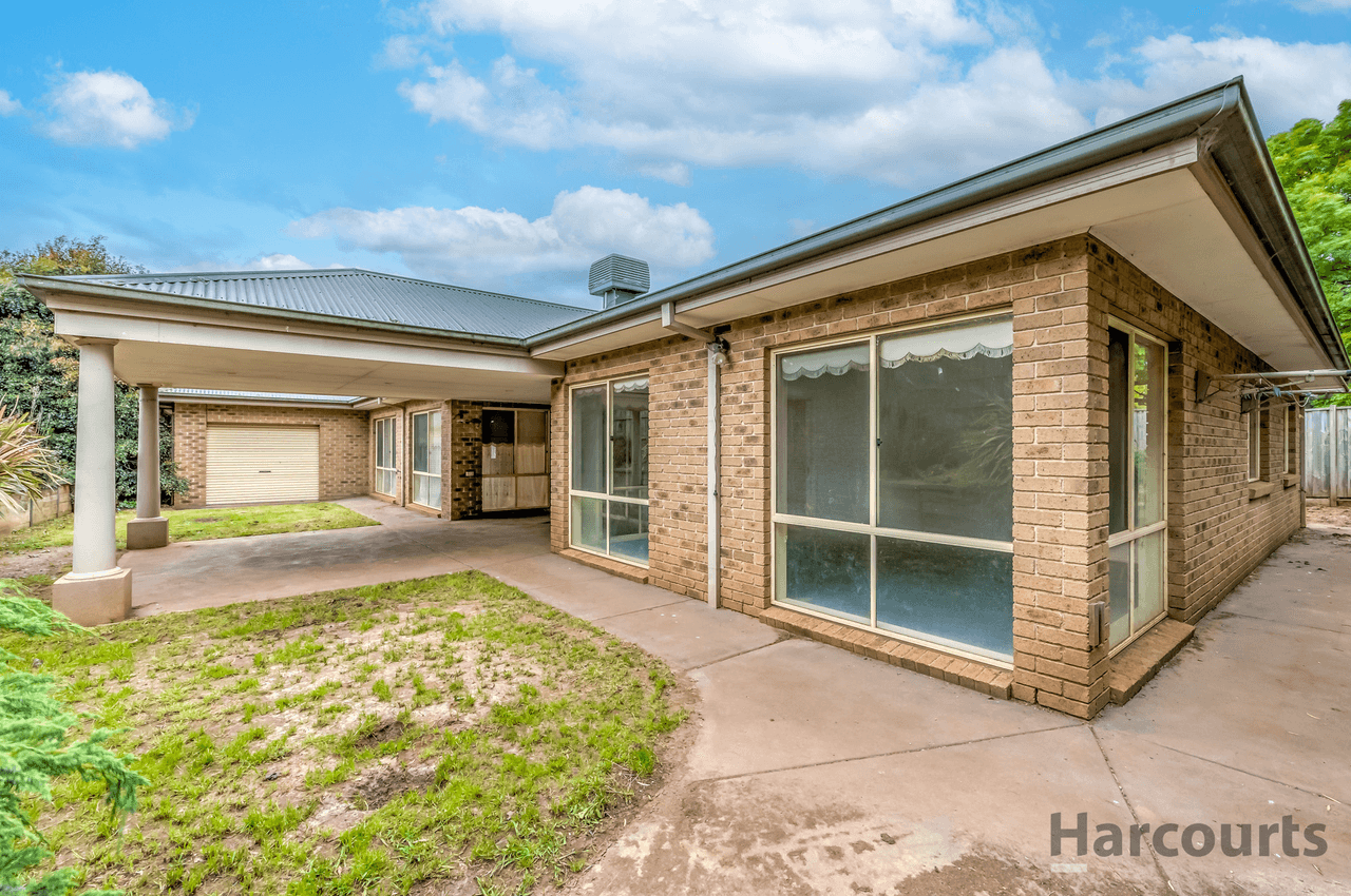 4 Cantona Court, WARRAGUL, VIC 3820