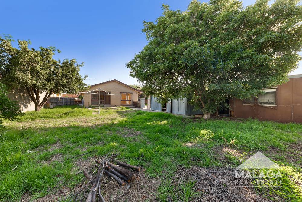 82 Perrett Avenue, ST ALBANS, VIC 3021