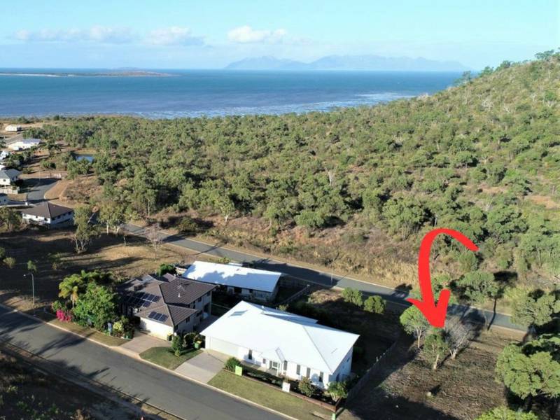 9 Links Road, BOWEN, QLD 4805