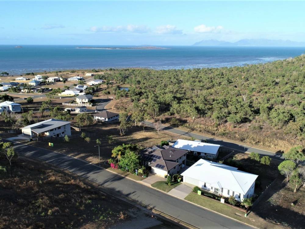 9 Links Road, BOWEN, QLD 4805