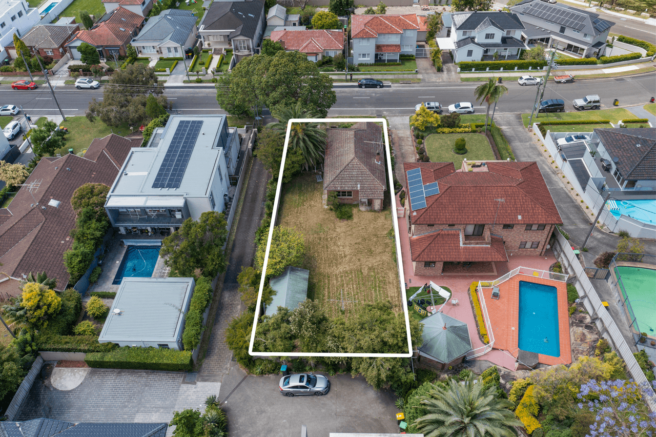 293 Connells Point Road, Connells Point, NSW 2221