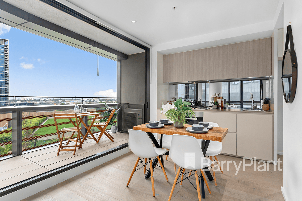 704n/883 Collins Street, Docklands, VIC 3008