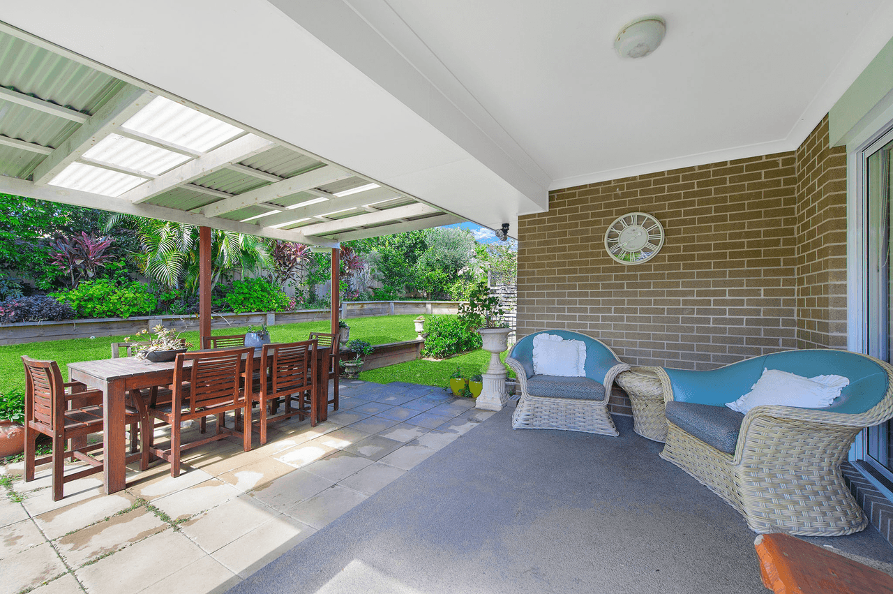 9 St Lucia Place, BONNY HILLS, NSW 2445