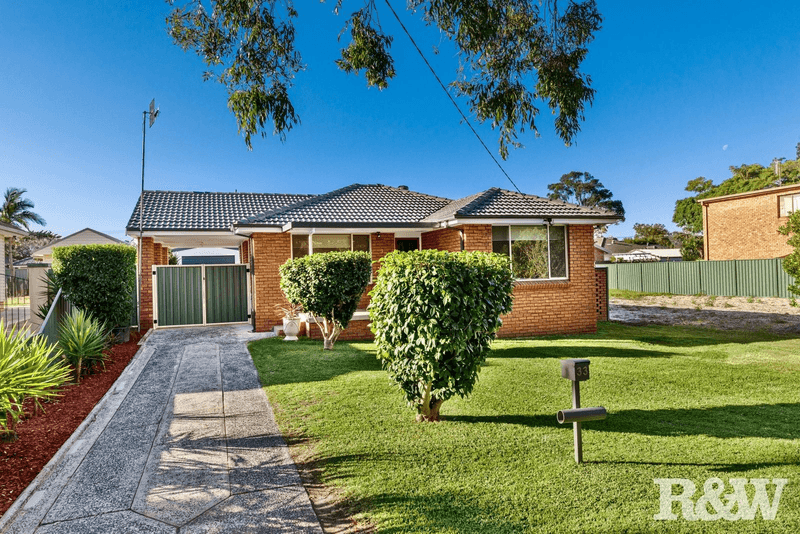 33 Nowack Avenue, Umina Beach, NSW 2257