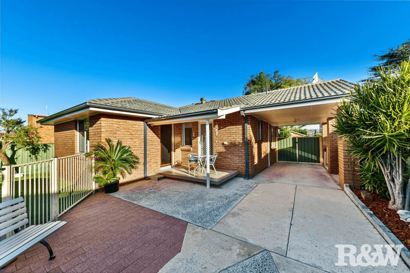 33 Nowack Avenue, Umina Beach, NSW 2257