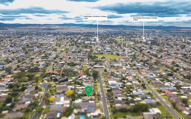 5 HEWSON STREET,, MELTON, VIC 3337