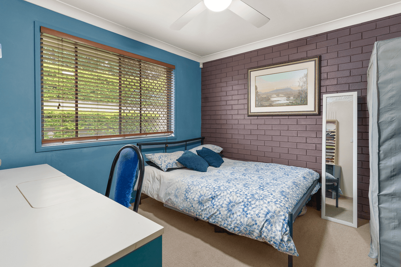 12 Celeste Court, SPRINGWOOD, QLD 4127