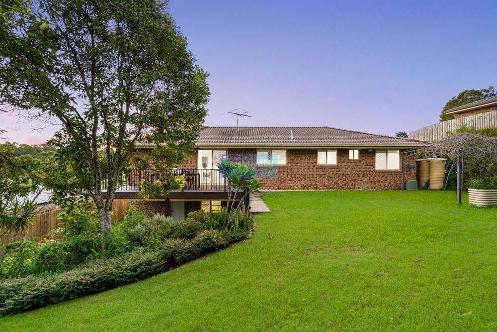 10 Kummara Road, Edens Landing, QLD 4207