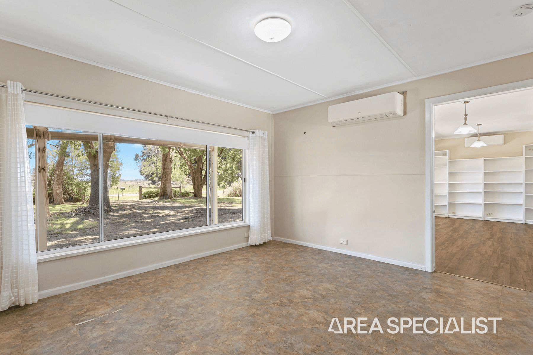 450 Little Road, Iona, VIC 3815