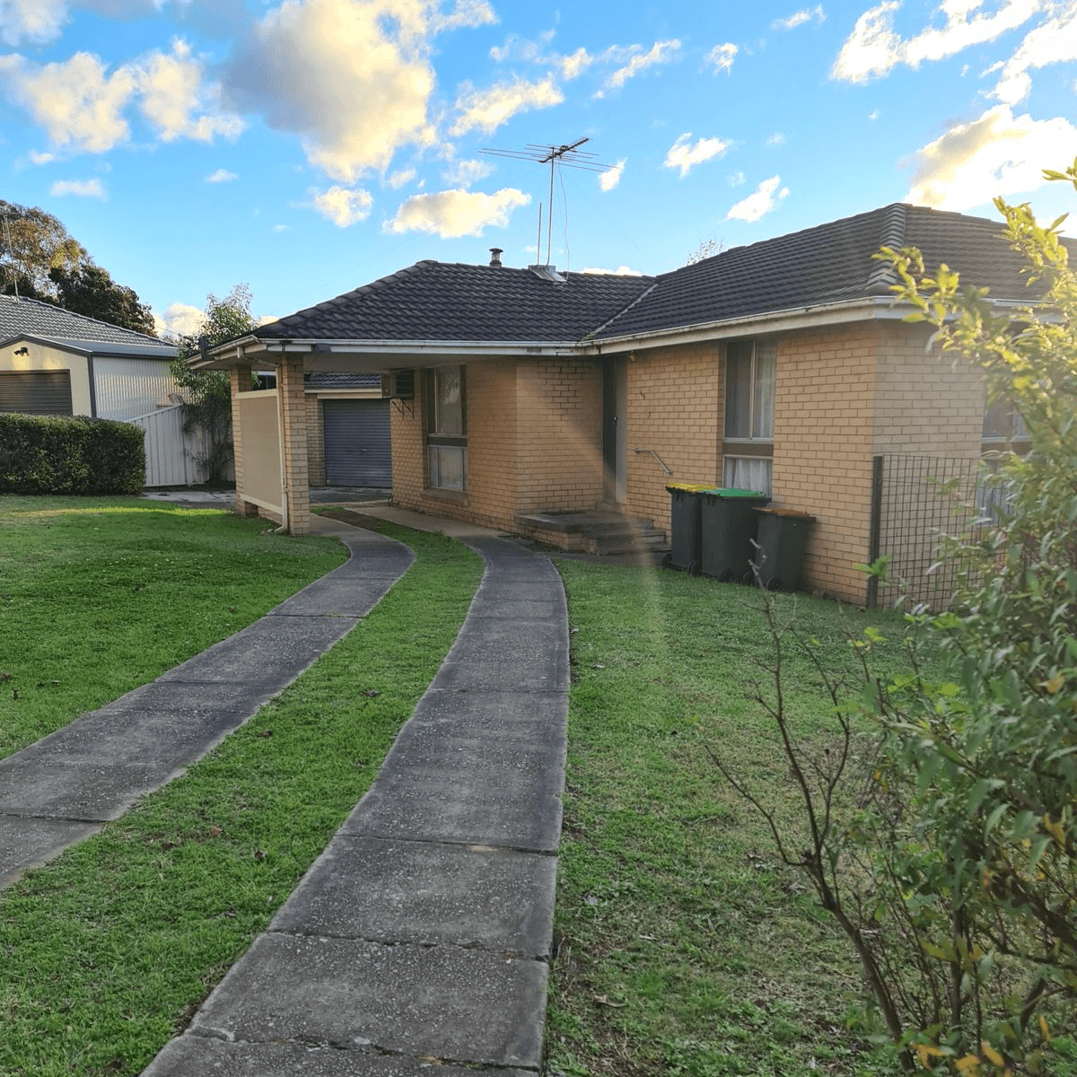49 Remembrance Driveway, TAHMOOR, NSW 2573