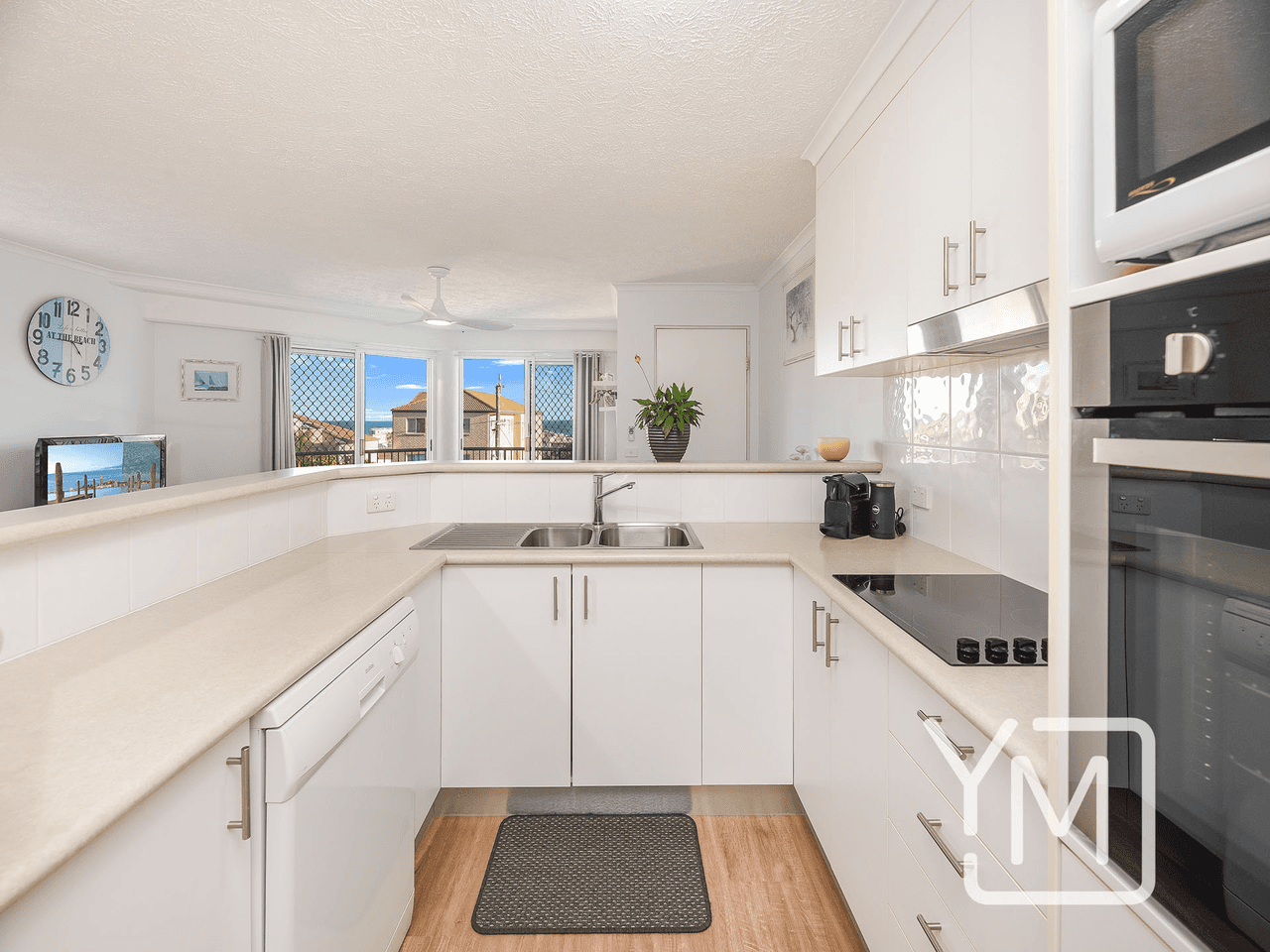 4/7 Verney Street, KINGS BEACH, QLD 4551