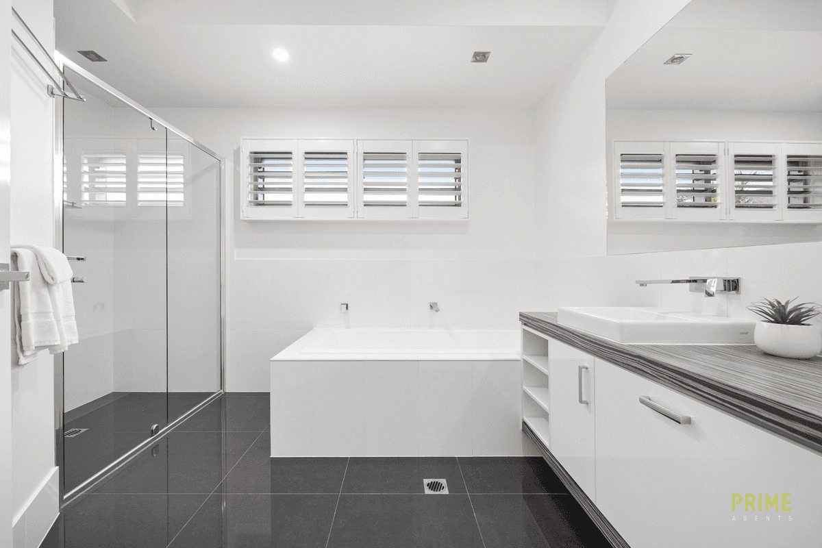 41 Sandy View Drive, Nikenbah, QLD 4655