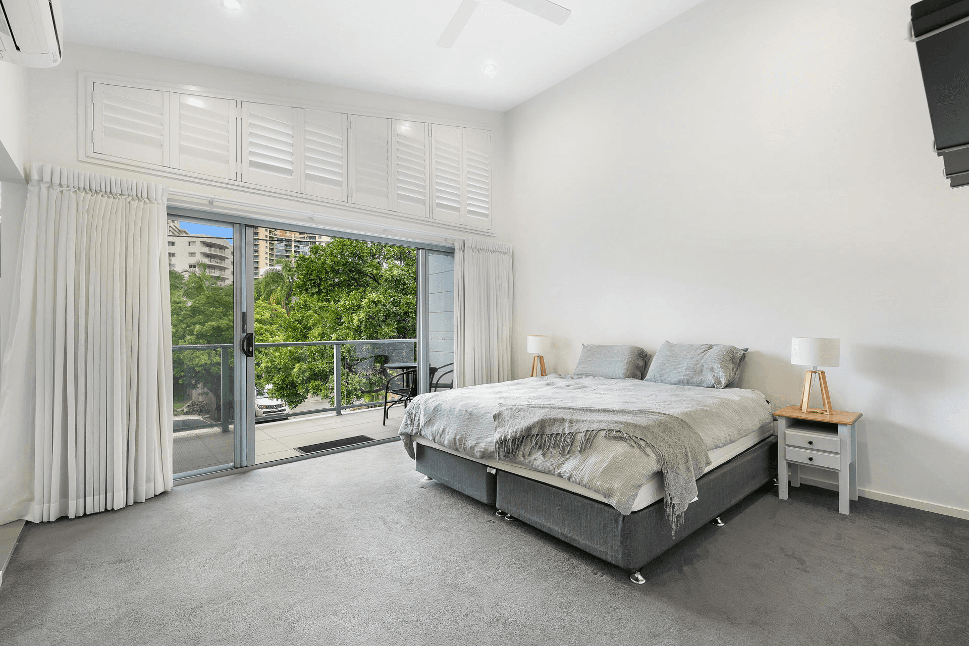 28B Oak Avenue, Surfers Paradise, QLD 4217