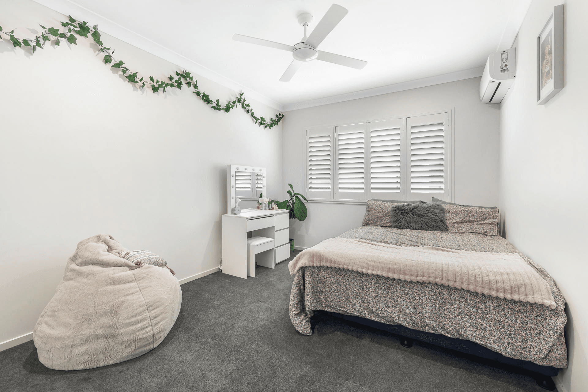 28B Oak Avenue, Surfers Paradise, QLD 4217