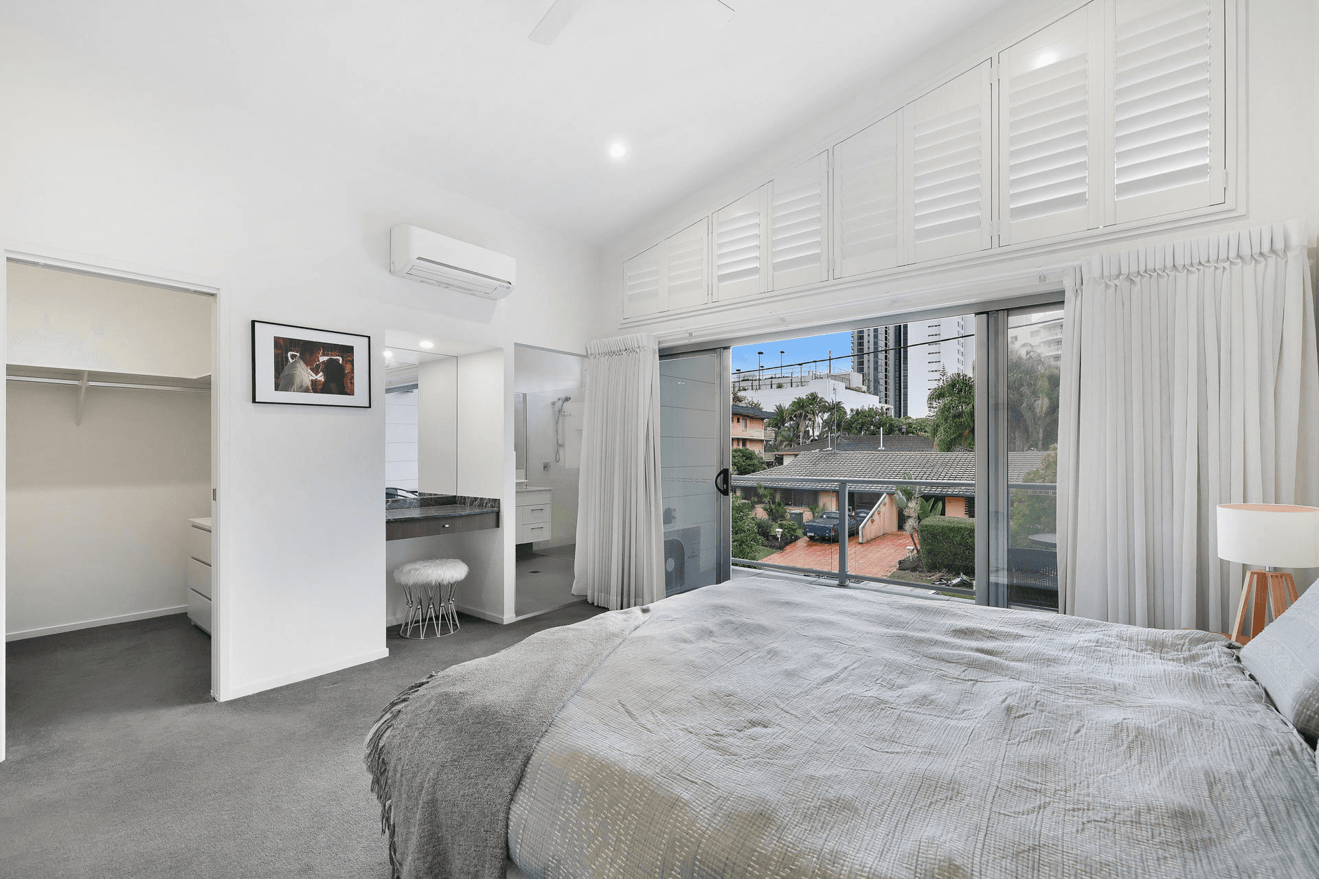 28B Oak Avenue, Surfers Paradise, QLD 4217