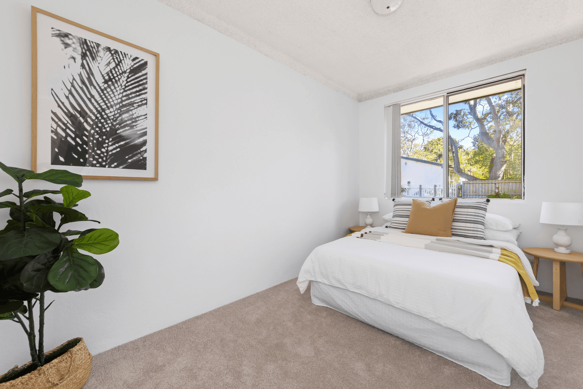 18/14 Mooramba Road, Dee Why, NSW 2099