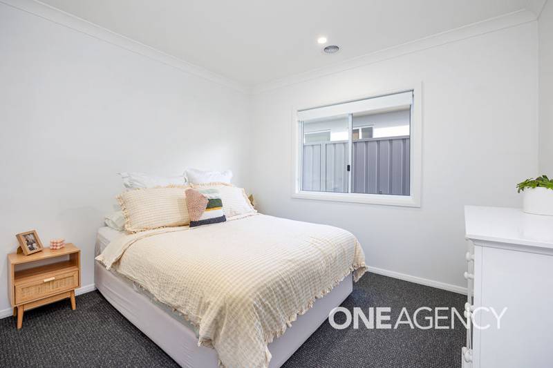 19 DALLAS AVENUE, GOBBAGOMBALIN, NSW 2650