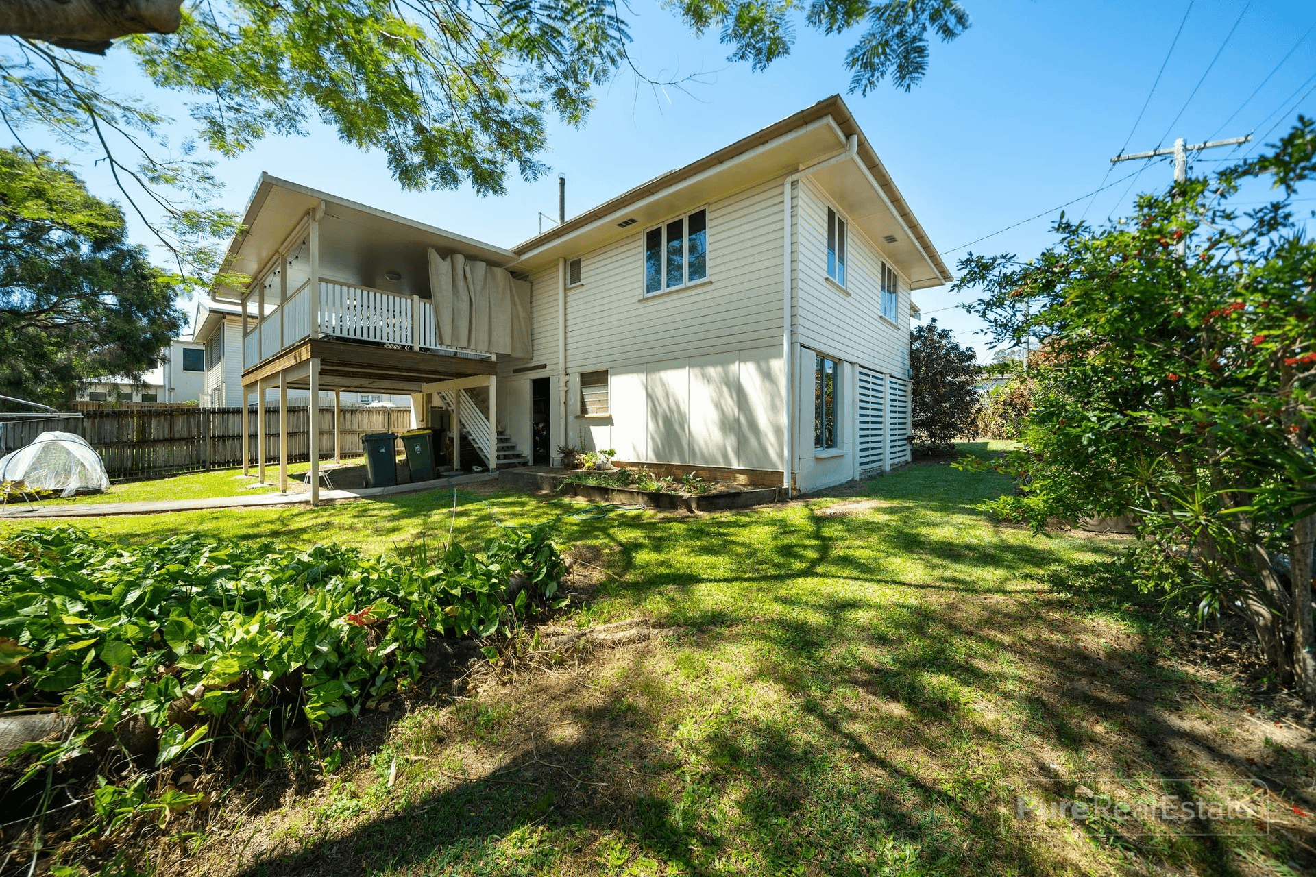 11 Cross Street, MITCHELTON, QLD 4053