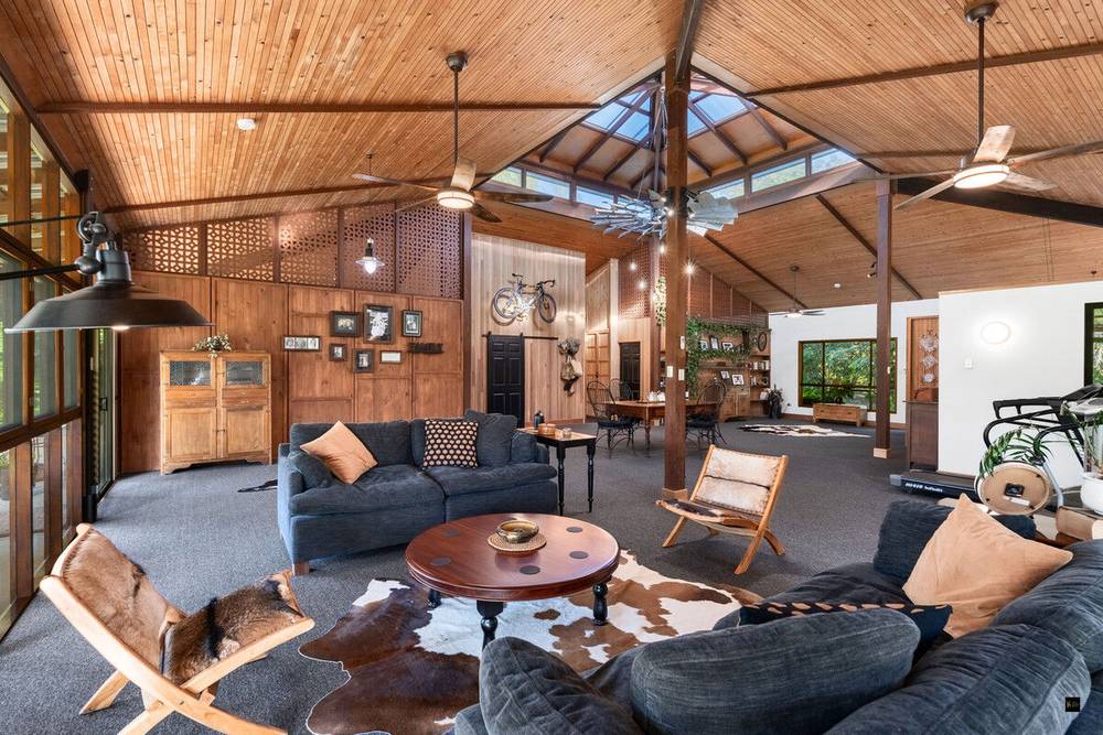 27 Boundary Road, Mungar, QLD 4650