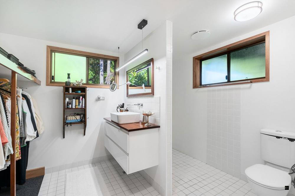 27 Boundary Road, Mungar, QLD 4650
