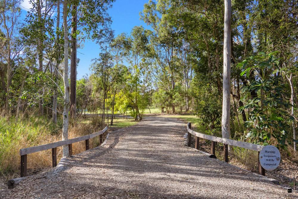 27 Boundary Road, Mungar, QLD 4650