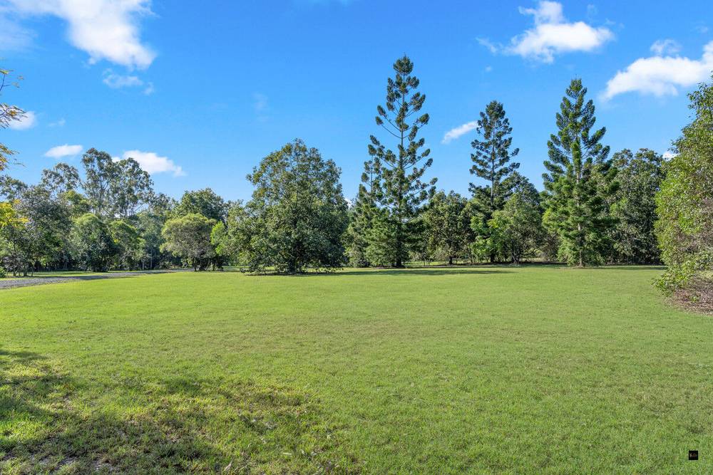 27 Boundary Road, Mungar, QLD 4650
