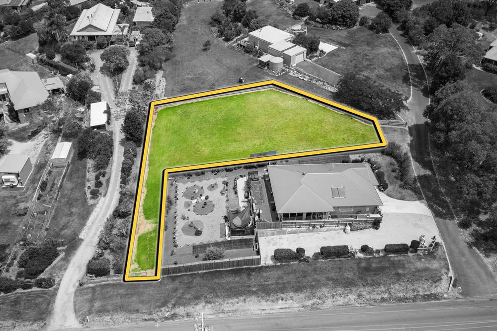 74 Lake Bunga Beach Road, Lake Bunga, VIC 3909