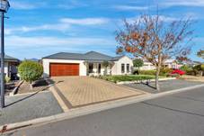 16 Jaensch Crescent, NURIOOTPA, SA 5355