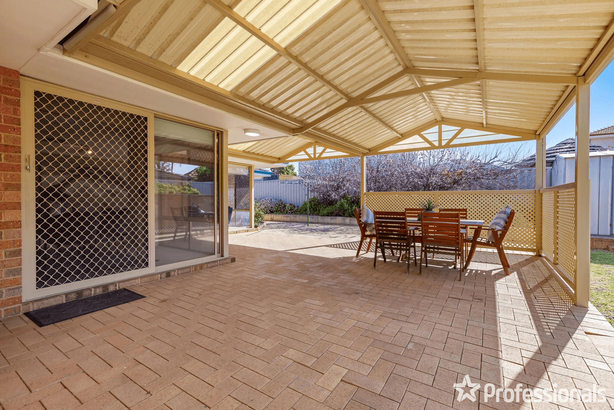 3 Briar Court, LEEMING, WA 6149