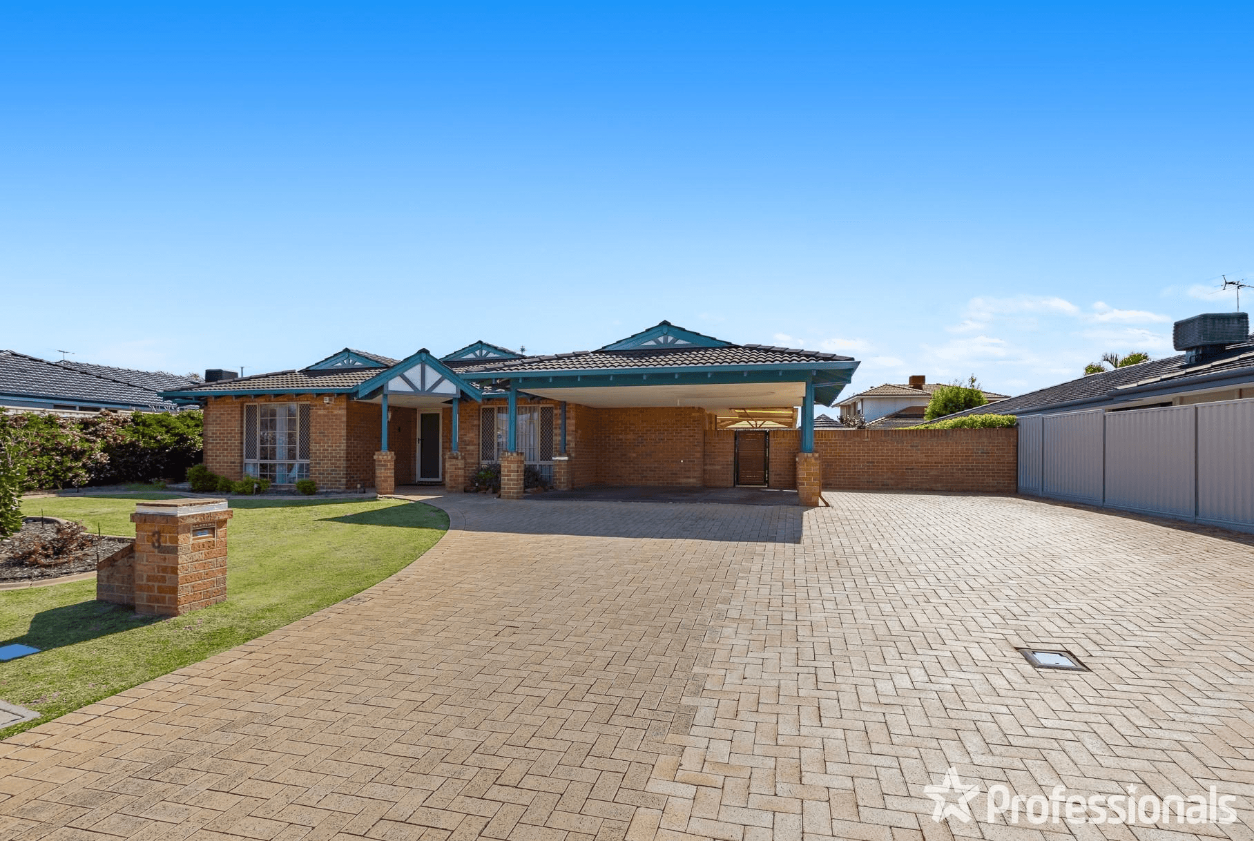 3 Briar Court, LEEMING, WA 6149