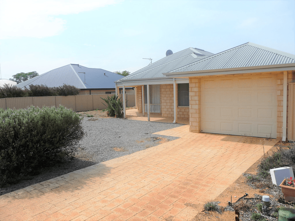 18 REID Street, QUAIRADING, WA 6383