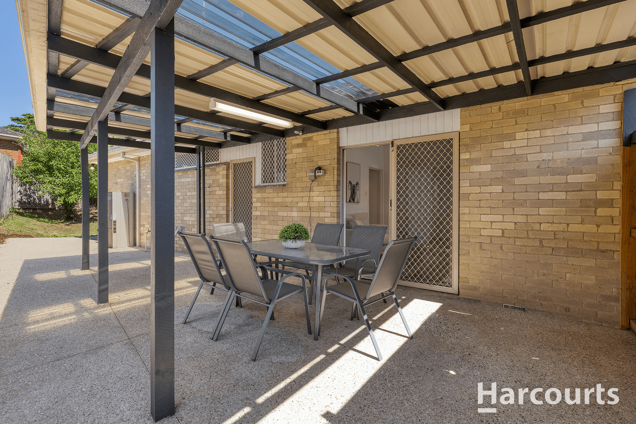 16 Dalroy Crescent, VERMONT SOUTH, VIC 3133