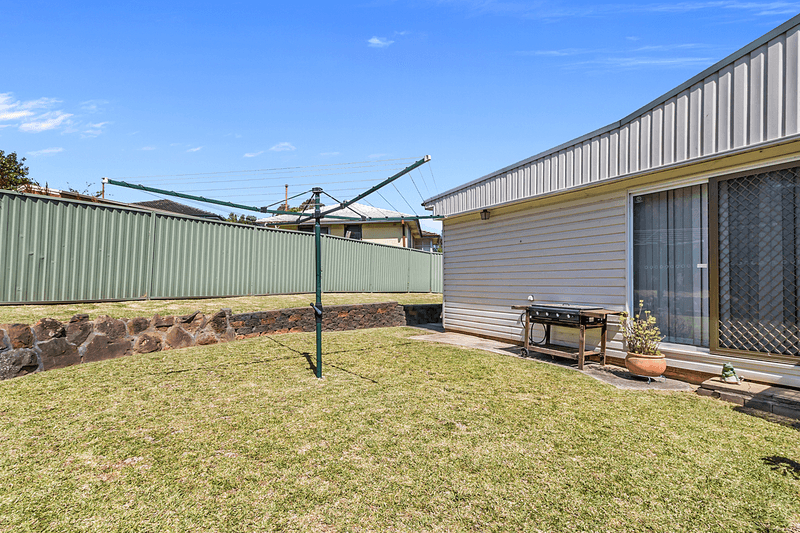 12 Tooma Place, Heckenberg, NSW 2168