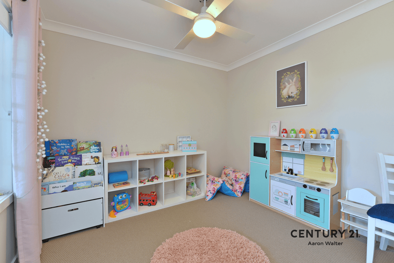 10 Butcherbird Crescent, Elermore Vale, NSW 2287