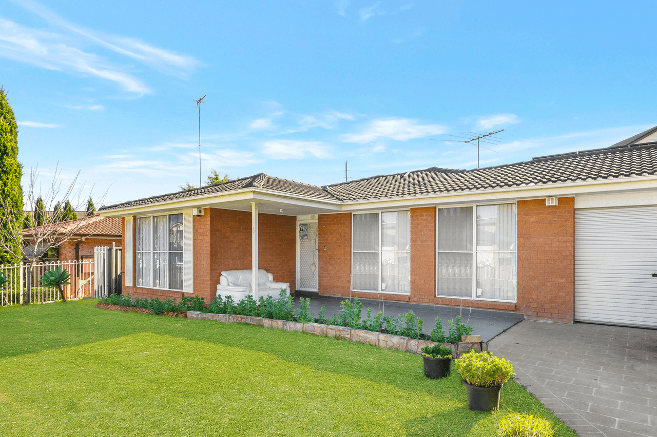 6 Kingfisher Avenue, HINCHINBROOK, NSW 2168