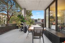 2/1 Hamilton Corner, LINDFIELD, NSW 2070