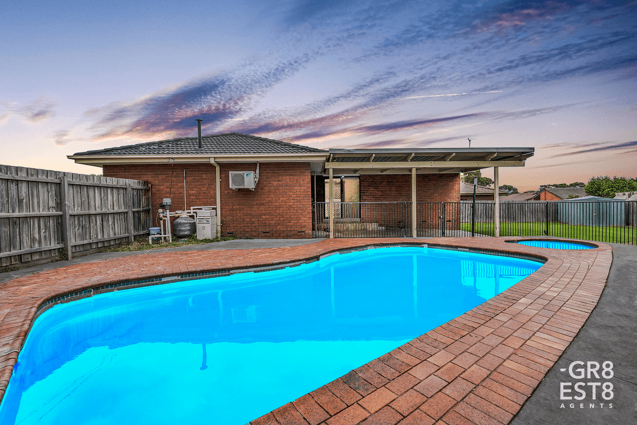 9 Jeffrey Street, HAMPTON PARK, VIC 3976