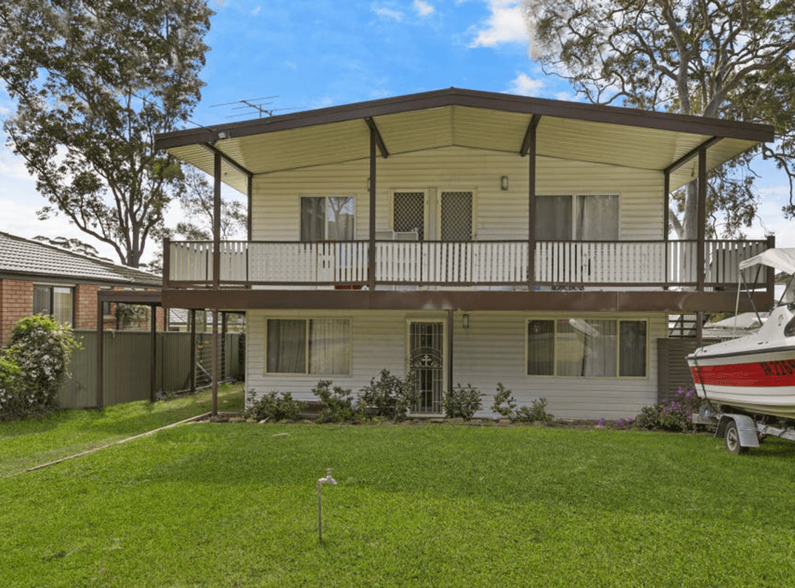 14 Griffith Street, MANNERING PARK, NSW 2259