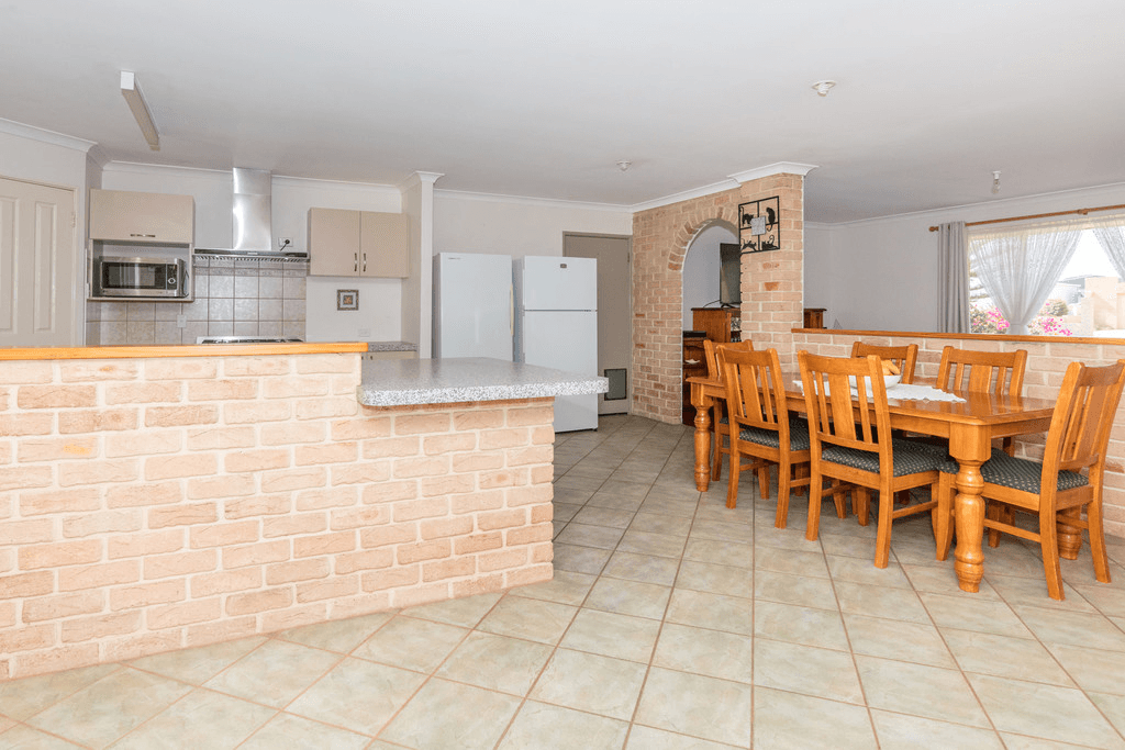 25 Cordoba Way, CERVANTES, WA 6511