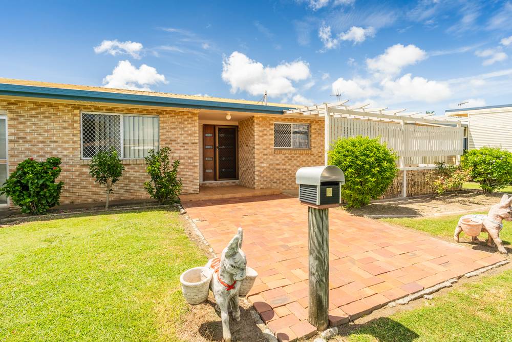 9 McLachlan Drive, AVENELL HEIGHTS, QLD 4670